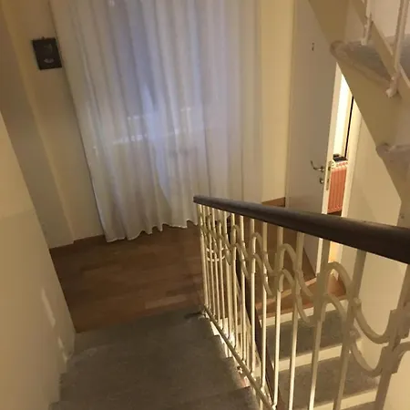 Villa Varenna 3* ורנה