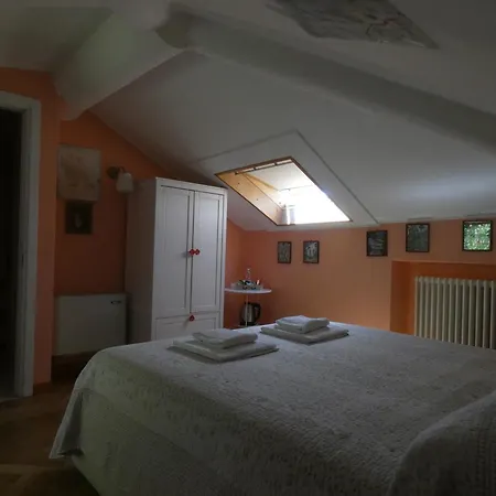 瓦雷纳别墅 瓦伦纳