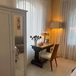 Villa Varenna Bed & Breakfast