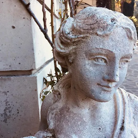 Villa Varenna Nocleg ze śniadaniem 3*