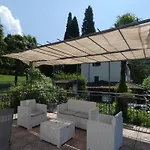 Villa Varenna Bed & Breakfast